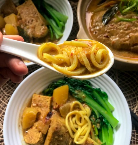 Vegan Chicken Curry Noodle Soup