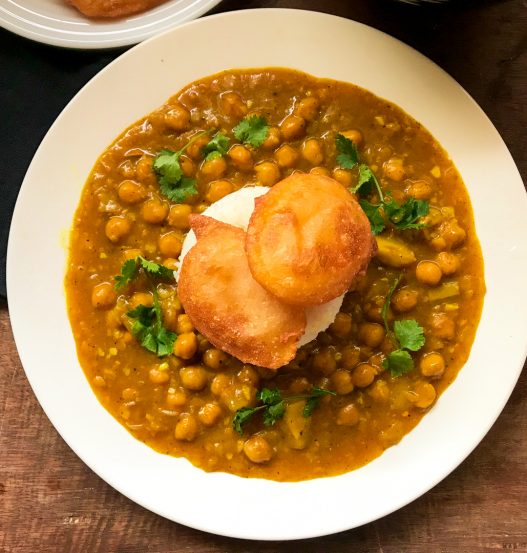 Summer Chickpea Curry with Green Mango